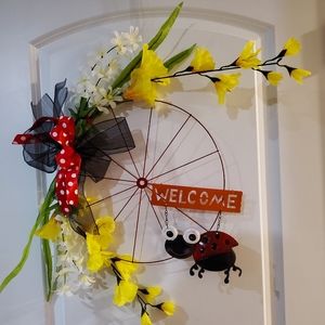 Ladybug wheel wreath